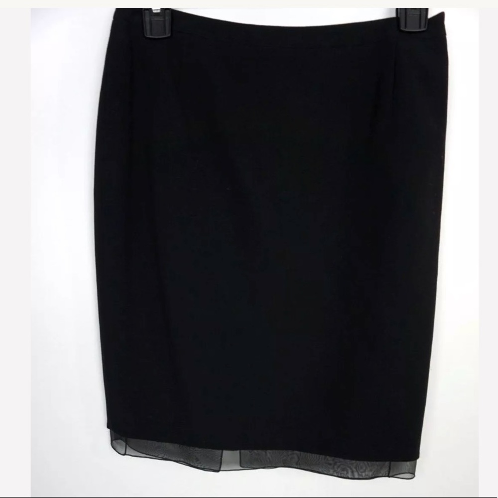 Akris wool black pencil skirt mesh lining size 4